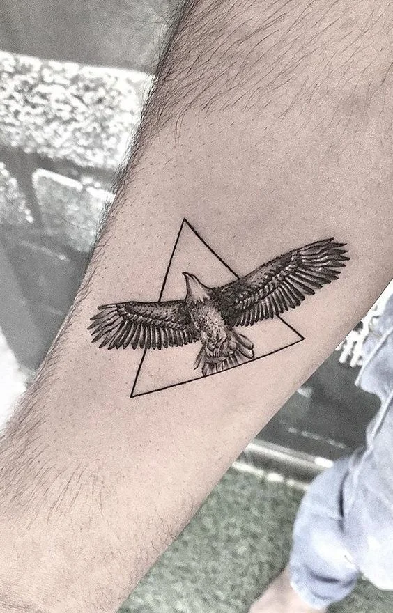 Minimalist Eagle Tattoos